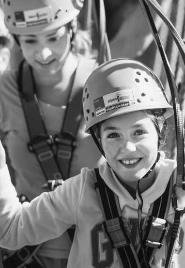 Kinder im Kletterpark © Flachau Tourismus